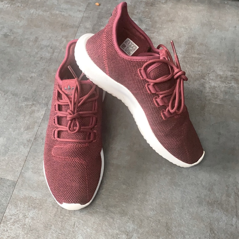 Men’s Adidas Athletic Shoes - Size 8.5